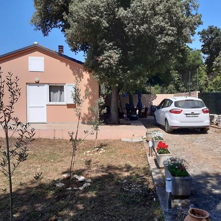 Lave II Cozy House Villa Liznjan Exterior photo